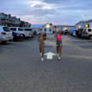 Meet your Posher, Avery